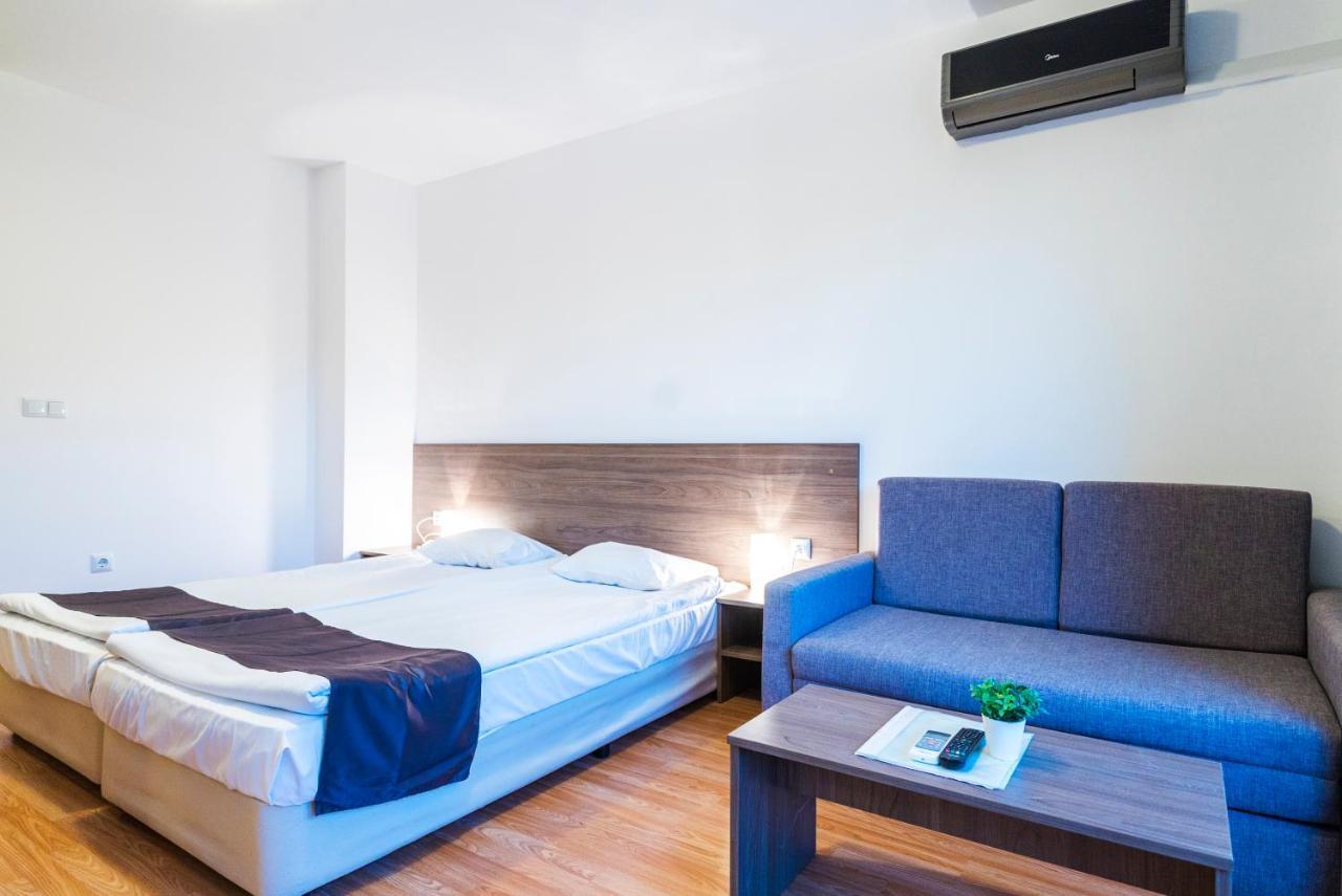 סאני ביץ' Admiral Plaza Hotel מראה חיצוני תמונה