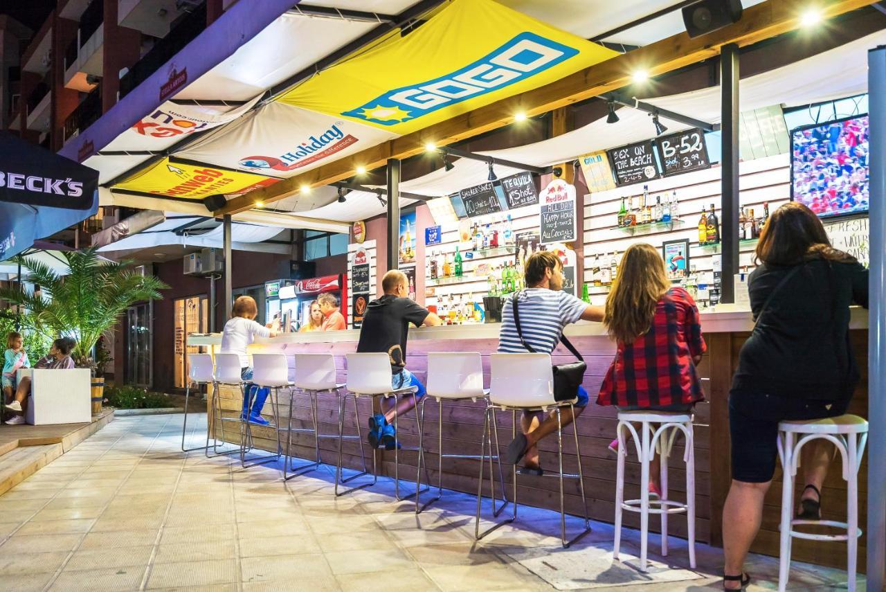 סאני ביץ' Admiral Plaza Hotel מראה חיצוני תמונה